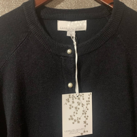 Carolyn Taylor Black Cardigan Sweater - Picture 3 of 5